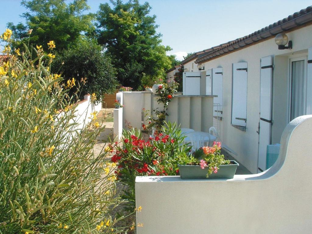 Lagrange Vacances Les Maisons de Saint Georges Chambre photo